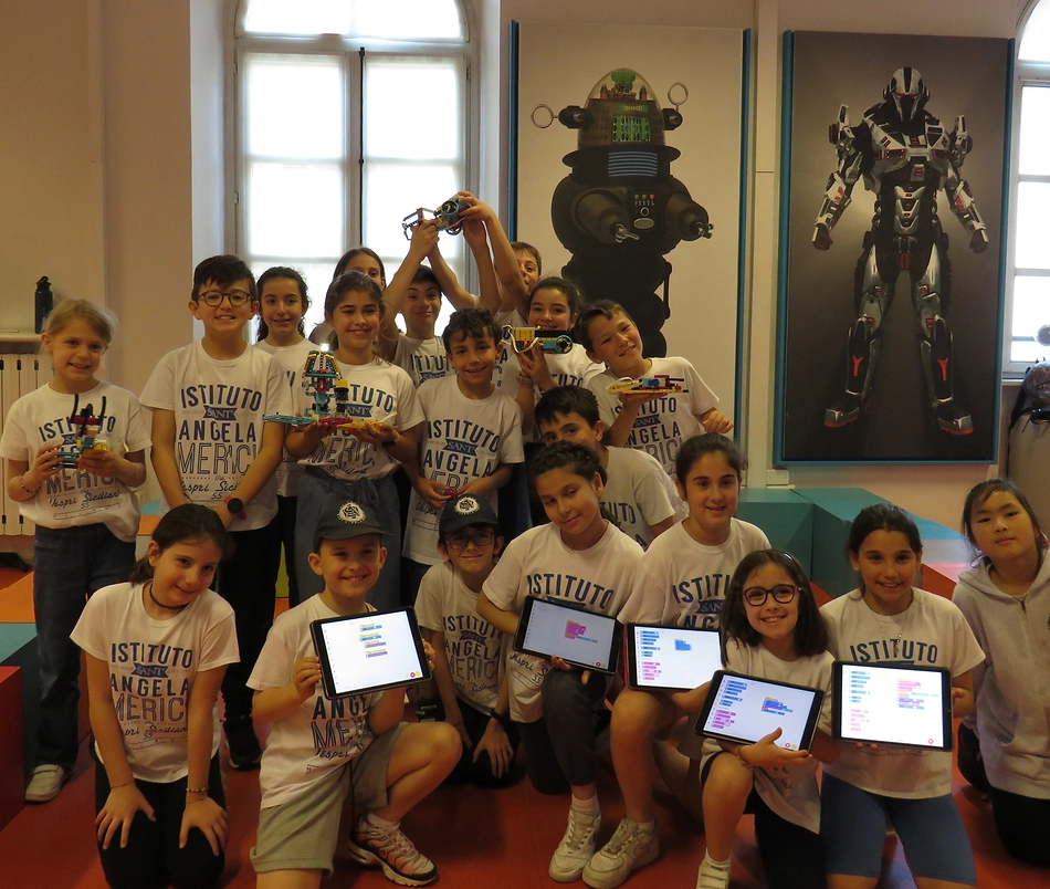 IV Primaria Laboratorio di robotica presso XKè?