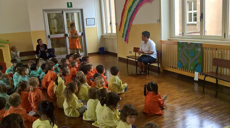 15 settembre 2017: i bambini della scuola Sant’Angela Merici di Milano incontrano suor Simoni, responsabile della scuola materna Sant’Ursula in Brasile