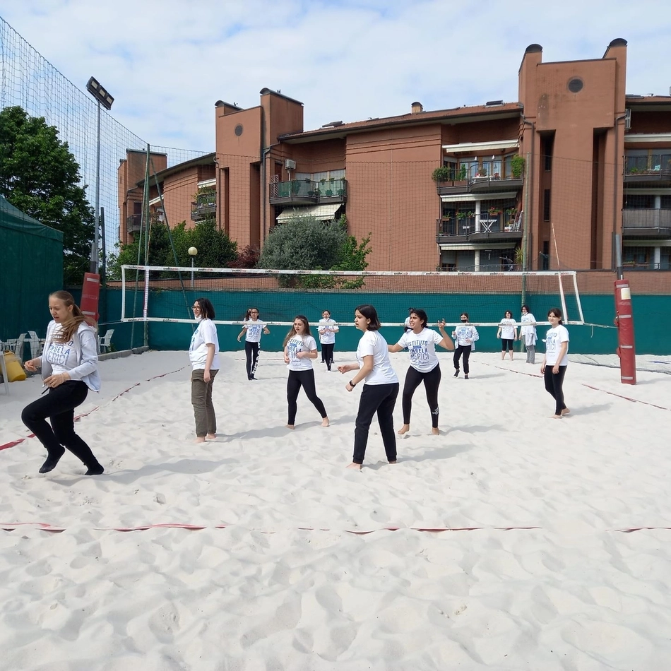 Giornata sportiva al Palauno Scuola Secondaria