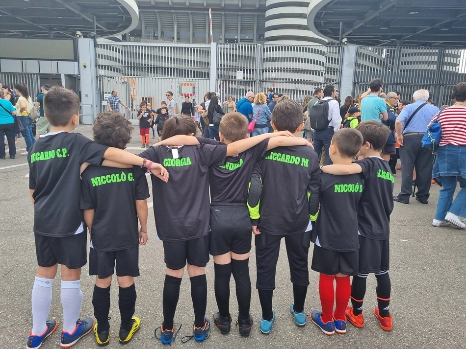 Partecipazione della squadra Atletico Milano (classi 3^) al Torneo School Cup.